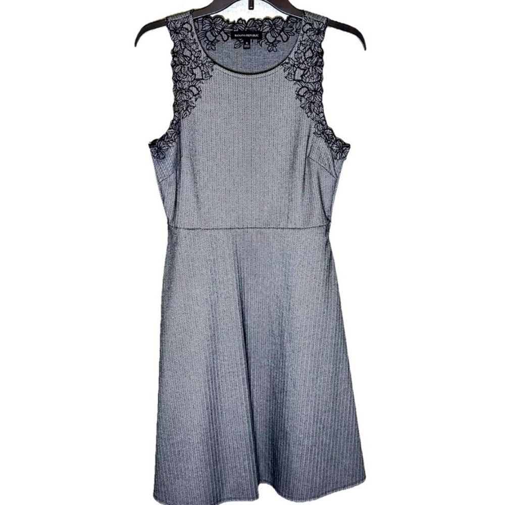 Banana Republic Dress 6 Sleeveless Floral Lace Pockets Middi Party Harringbone 6